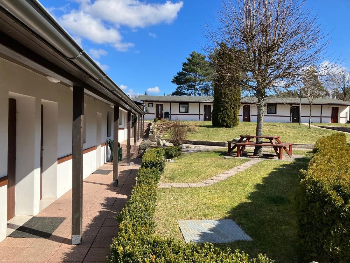 Raj Sportovni A Rekreacni Resort Branzez Knezmost Exterior foto