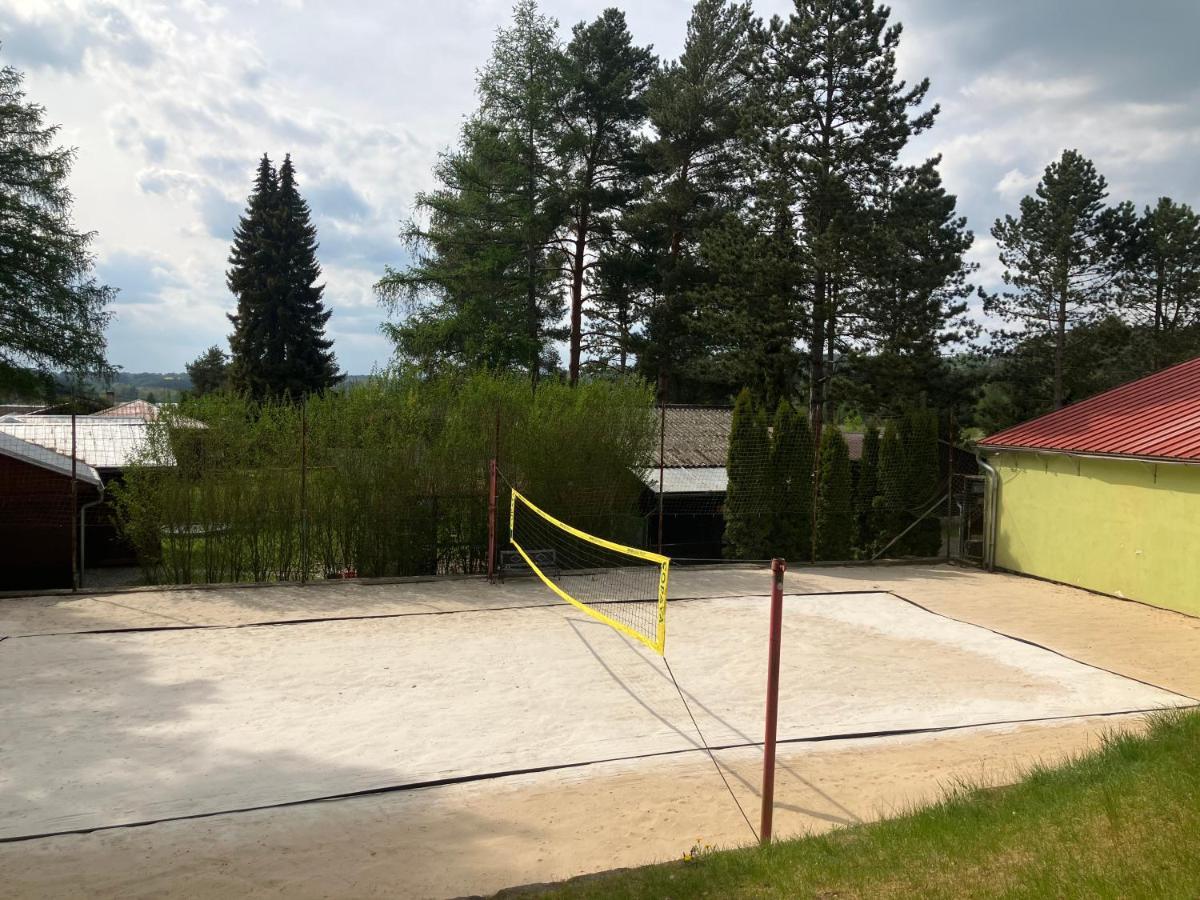 Raj Sportovni A Rekreacni Resort Branzez Knezmost Exterior foto