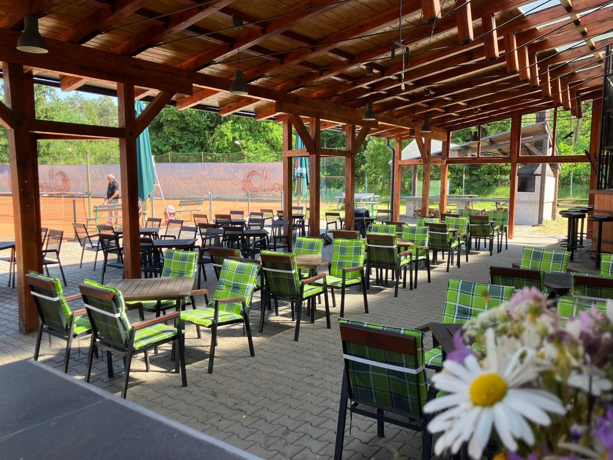 Raj Sportovni A Rekreacni Resort Branzez Knezmost Exterior foto