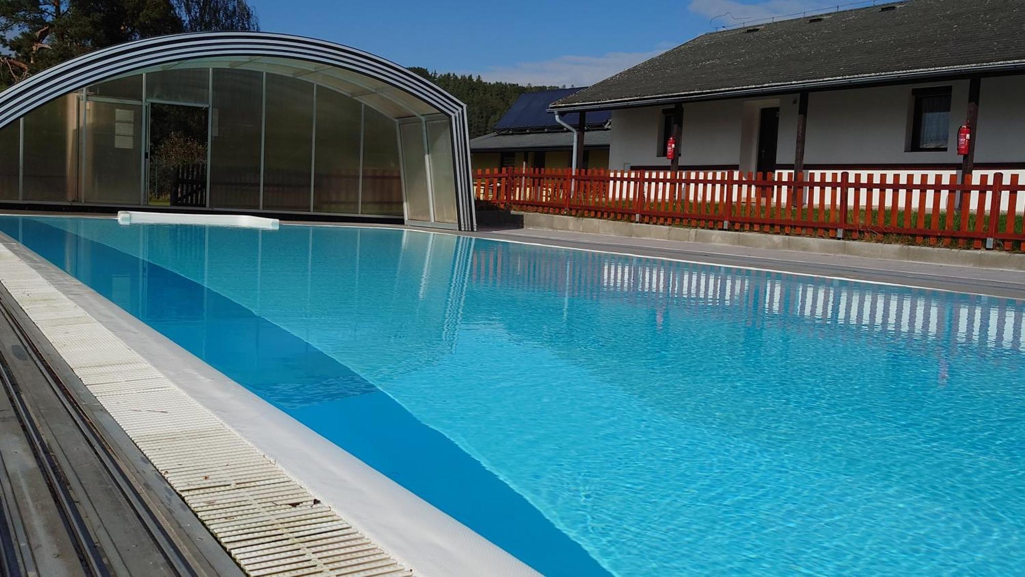 Raj Sportovni A Rekreacni Resort Branzez Knezmost Exterior foto