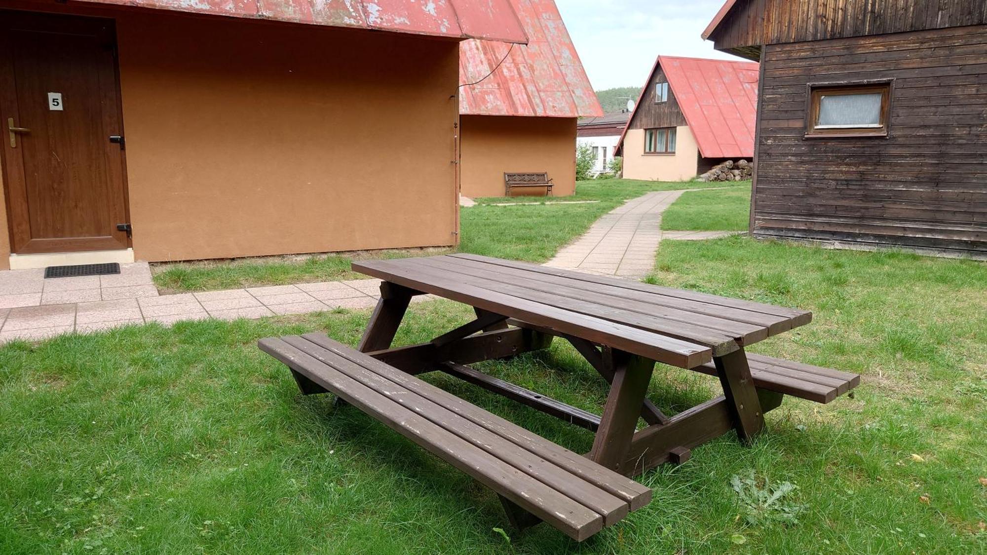 Raj Sportovni A Rekreacni Resort Branzez Knezmost Exterior foto