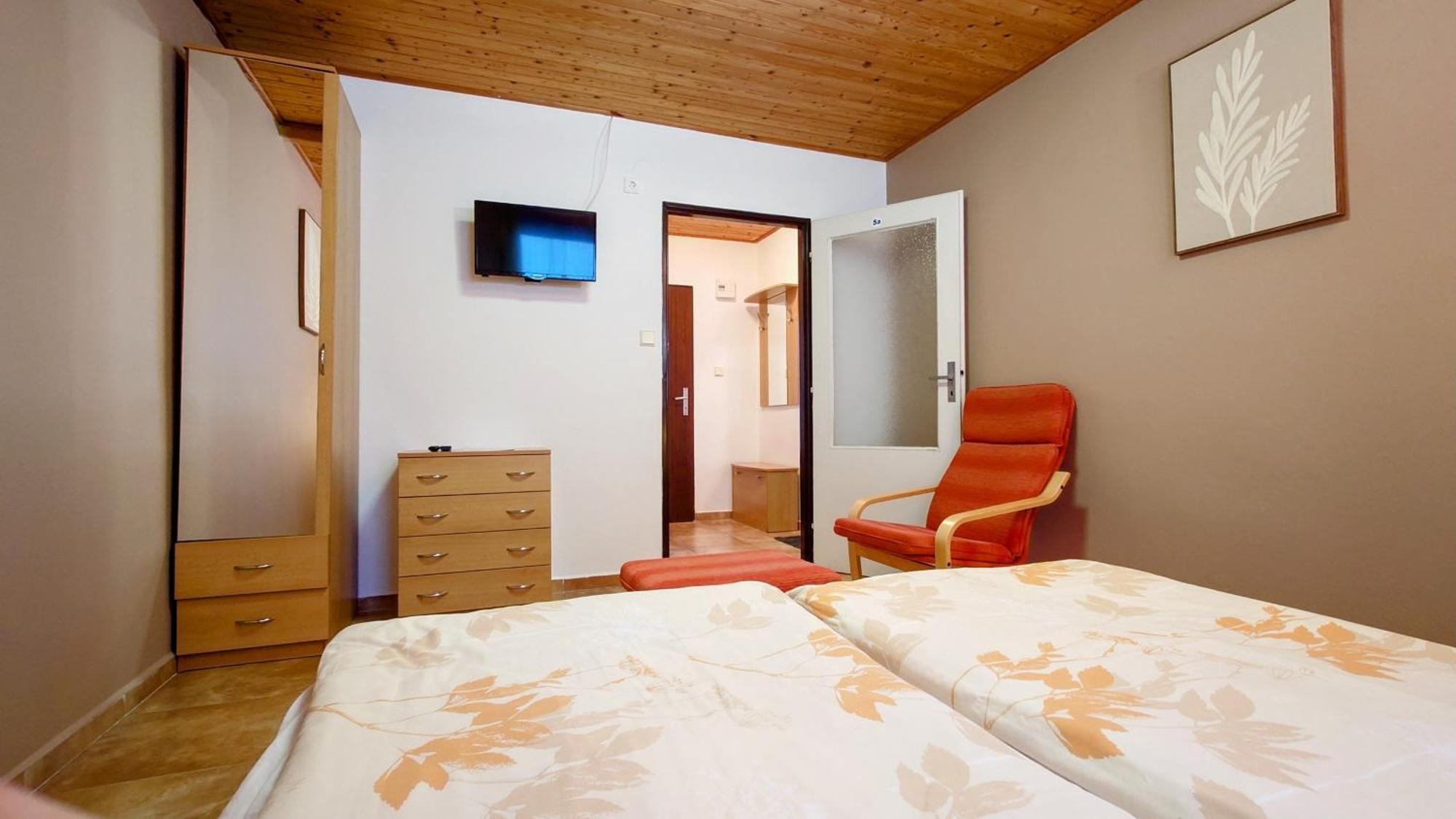 Raj Sportovni A Rekreacni Resort Branzez Knezmost Exterior foto