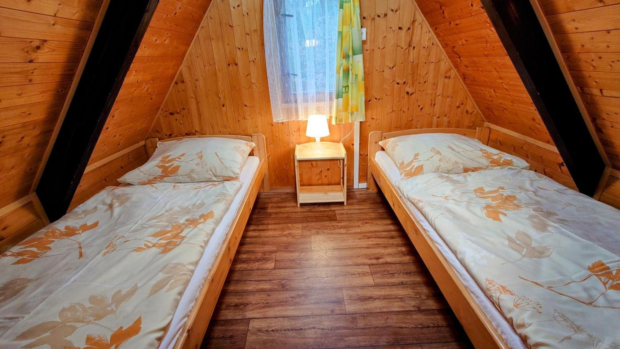 Raj Sportovni A Rekreacni Resort Branzez Knezmost Exterior foto
